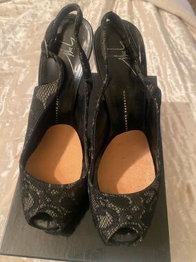 Giuseppe Zanotti Black Lace Peep-Toe Slingbacks